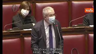 Borghi (Lega): "Ve ne andrete come quelli che dopo aver rubato defecano al centro della stanza"