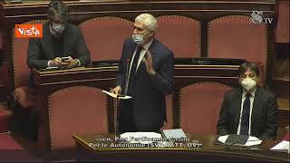 Casini: "Voto la fiducia, Conte e suoi ministri hanno fatto un buon lavoro"