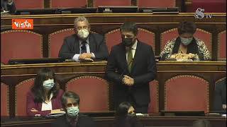 Governo, Renzi a Conte: "Non è quello più bello, serve esecutivo più forte"