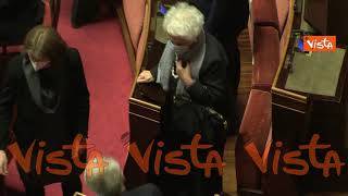 Segre vota fiducia a Governo Conte, scatta l'applauso in Aula