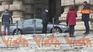 L’uscita di Mattarella e Conte dal Palazzo di Giustizia dopo l'inaugurazione dell'anno giudiziario