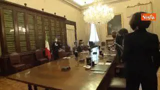 Governo, cominciano le consultazioni per Fico. Primo colloquio con la delegazione M5s