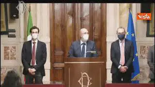 Governo, Crimi (M5s): "Accantonare temi divisivi come il Mes"