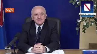 De Luca commenta discorso Conte: "Si è attribuito l'appellativo di «Mitterand» italiano"