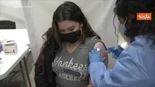 Lo stadio degli Yankees a New York diventa centro vaccinazioni Covid per i cittadini del Bronx