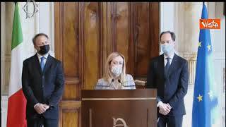 Scuola, Meloni: "Proposto a Draghi il modello 'Marche'. Priorità far tornare ragazzi in classe"