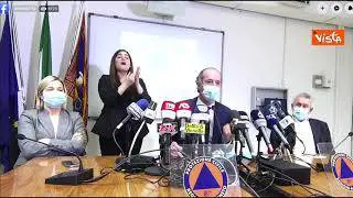 Vaccino, Zaia: "Vergognoso dibattito su acquisti, tiriamo dritto"