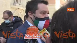 Migranti, Salvini: “Nessun guardiano al Viminale. Con Lega al Governo politiche cambiano”