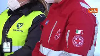 Covid, al via nell'hub di Fiumicino la vaccinazione delle forze dell'ordine