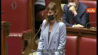 Boschi cita la poesia «The hill we climb» di Amanda Gorman, letta all'insediamento di Biden