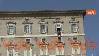 Angelus di Papa Francesco, "Preghiamo per le 317 ragazze rapite in Nigeria"