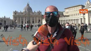 "Il Papa ha capacità di tranquillizzare e dare speranza", le voci dei fedeli a Piazza San Pietro