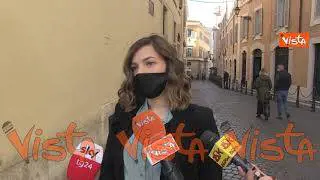 Vaccini, Baldino (M5s): "Sospendere i brevetti per produrre dosi nel nostro Paese"