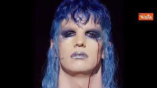 Sanremo 2021, Achille Lauro in versione glam-rock piange lacrime di sangue