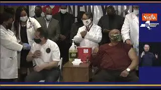 Il Governatore di New York Cuomo vaccinato in una chiesa di Harlem