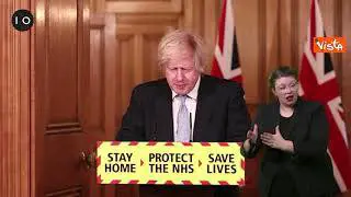 Boris Johnson: "Domani mi vaccinerò con Astrazeneca"