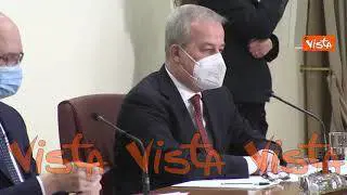 Locatelli: “Nessuna prova di rischi di tromboembolia con vaccino Astrazeneca”