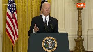 Vaccino Covid, l’annuncio di Biden: “Domani raggiungeremo le 100 milioni di dosi iniettate”