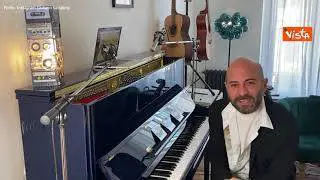 Dantedì, Giuliano Sangiorgi torna liceale cantando i versi di Paolo e Francesca