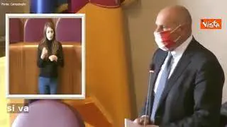 Rampelli (FdI): "Con Alitalia in gioco l'autonomia e l'indipendenza dell'Italia"