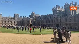 Funerali principe Filippo, i reggimenti schierati per l'arrivo del feretro