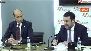Salvini: "Su riaperture chiediamo più coraggio"