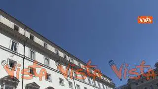 25 aprile, le Frecce Tricolori sorvolano Palazzo Chigi durante il Cdm per le prove della cerimonia