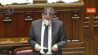 Giorgetti: "Per salvare l'Ex Embraco siamo alla ricerca di investitori privati"
