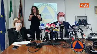 Vaccini, l’appello di Zaia ai 50enni: “Correte a prenotarvi. 60mila dosi ancora disponibili”