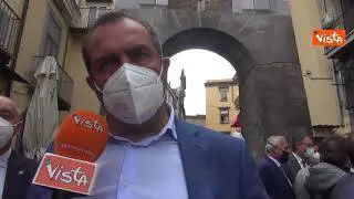 De Magistris: "Non si amministra Napoli con un patto fatto in un luogo ameno"