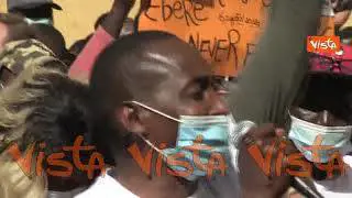 I volti dei lavoratori “invisibili” alla protesta dei braccianti di Montecitorio