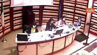 Dadone: "Durante pandemia aumentati disturbi neuropsicologici tra i 14 e i 24 anni"