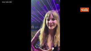 I Maneskin vincono l'Eurovision al frontman Damiano si rompono i pantaloni durante l'esultanza