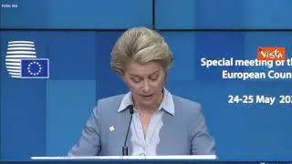 Von der Leyen: "400 milioni di vaccini in arrivo, a questi ritmi ci prepariamo a riaprire"