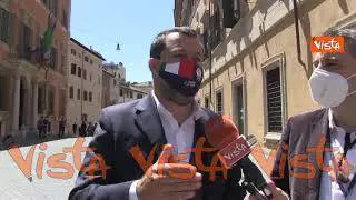 Vaccini in vacanza, Salvini: “Lo Stato deve fornire dosi anche nei luoghi di villeggiatura”