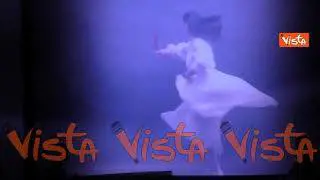 L’omaggio a Carla Fracci durante la cerimonia dei premi Rosa Camuna 2021 in Regione Lombardia