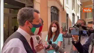 Salvini: "Assurdo mandare al macello bimbi e ragazzi, stop a vaccini"