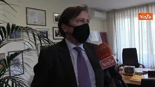 AstraZeneca, Sileri: “Con circolazione virus bassa è meglio rimodulare indicazioni per giovani”