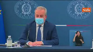 Locatelli (Cts): "Vaccino AstraZeneca solo per gli over 60"