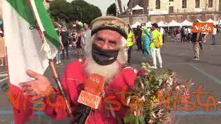 “Ho fatto l’unione ma c’è ancora confusione”. C’è anche “Garibaldi” alla manifestazione della Lega
