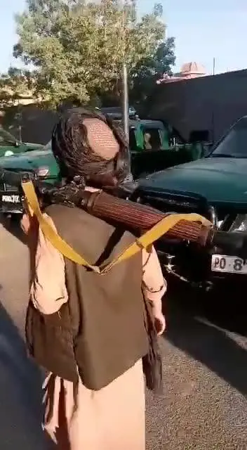 I talebani entrano anche ad Herat: cade la terza città dell'Afghanistan