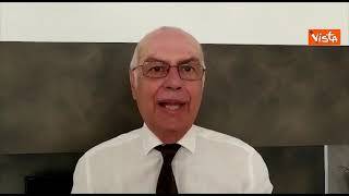 Rezza: "Sale di poco incidenza e cala Rt, mantenere prudenza in vacanza in vista dell'autunno"