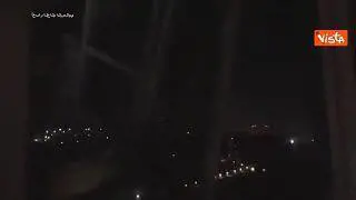 I Talebani entrano a Kabul, gli elicotteri Usa sorvolano la Capitale completamente al buio