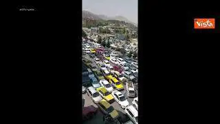 Talebani conquistano Kabul, la Capitale paralizzata dal traffico della gente in fuga