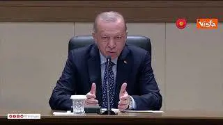 Erdogan: "Talebani ci hanno proposto di gestire scalo Kabul"