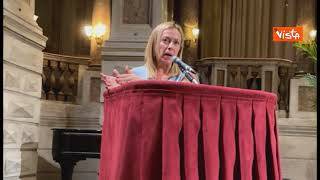 Pnrr, Meloni: “Nel Dopoguerra priorità non erano banchi a rotelle e lotteria scontrini”