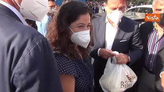 Conte a Napoli, ecco i selfie con i suoi sostenitori