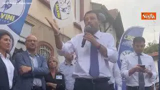 Salvini: "Italia è fondata sul lavoro, non sul reddito di cittadinanza"