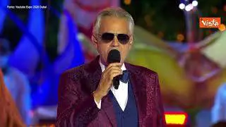 Bocelli incanta Dubai alla cerimonia di apertura dell'Expo
