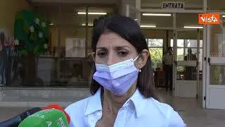 Incendio al Ponte di Ferro, Raggi: "Aspettiamo l'esito delle indagini, ma io non mollo. Amo Roma"